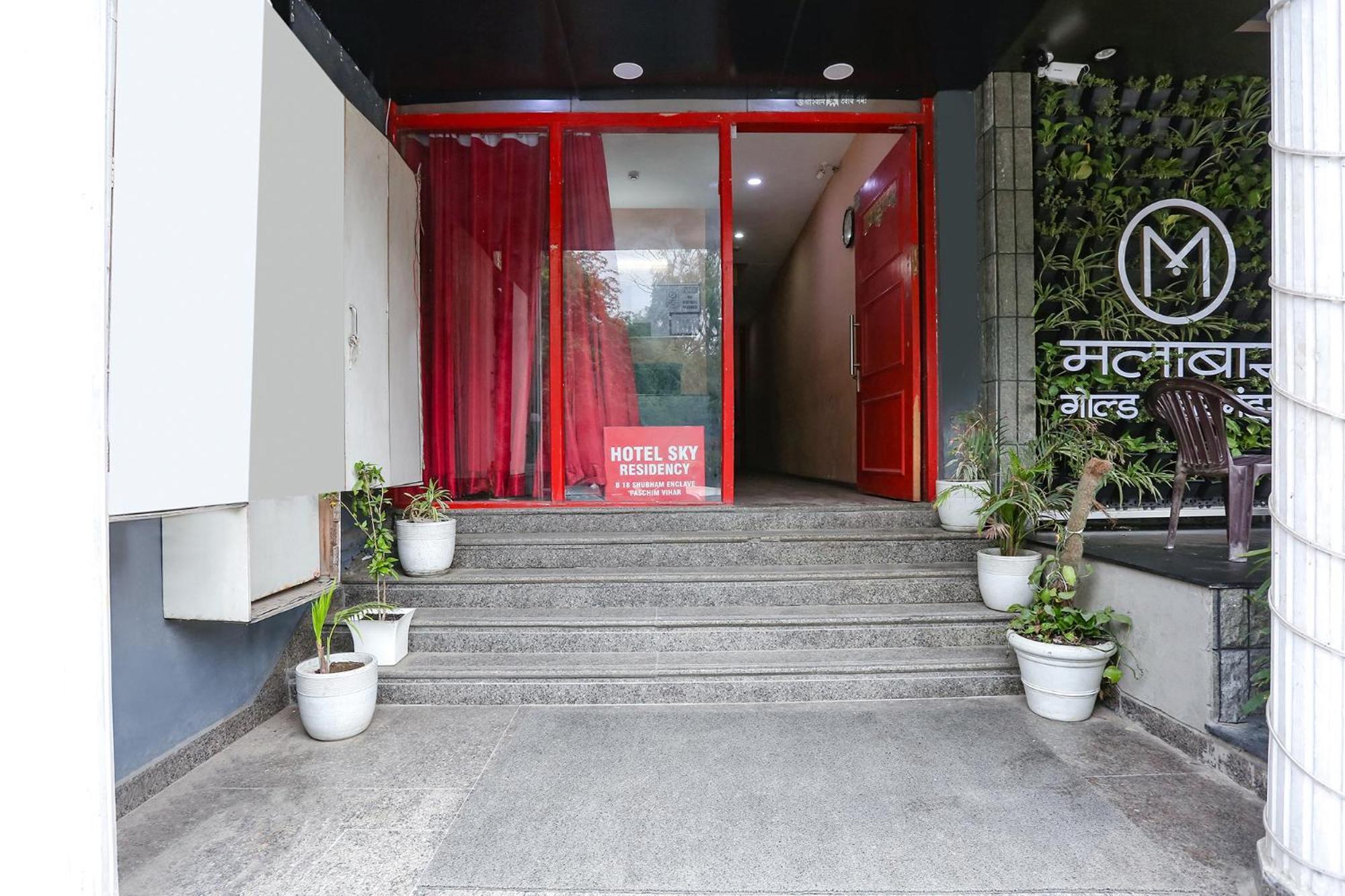 Hotel OYO Townhouse 607 Paschim Vihar Delhi  Exterior foto